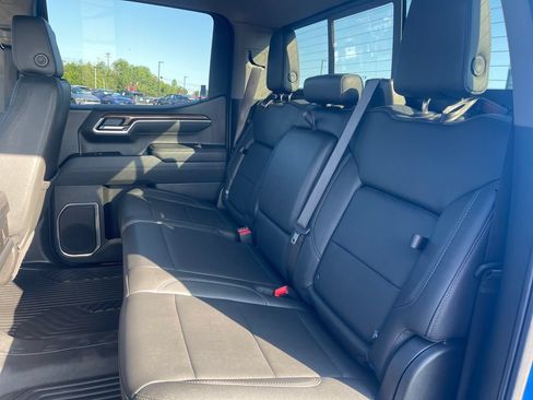 Used 2025 Chevrolet Silverado 1500 RST AWD/4WD image 15