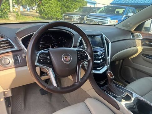 Used 2014 Cadillac SRX Luxury FWD image 10