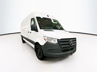 Used 2025 Mercedes-Benz Sprinter 2500 video 1