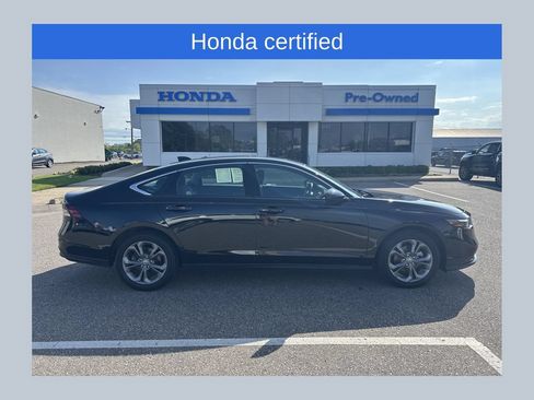 Certified 2023 Honda Accord EX image 1