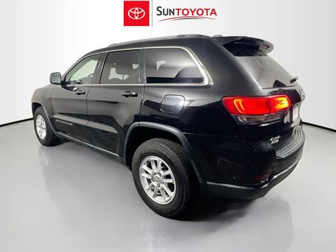 Used 2019 Jeep Grand Cherokee Laredo image 6