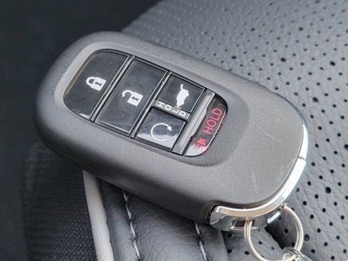 New 2025 Honda Pilot Elite image 39