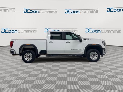 Used 2024 GMC Sierra 2500 Pro w/ Convenience Package AWD/4WD image 9