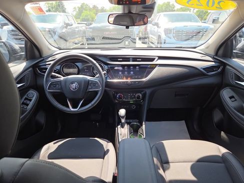 Used 2023 Buick Encore GX Preferred w/ Cold Weather Comfort Package AWD/4WD image 19