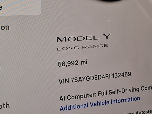 Used 2024 Tesla Model Y Long Range RWD image 21