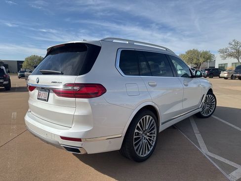 Used 2019 BMW X7 xDrive40i w/ Premium Package image 2