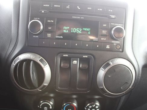 Used 2011 Jeep Wrangler Sport image 32