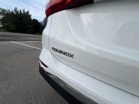 Used 2019 Chevrolet Equinox LT w/ Sun & Navigation Package image 33