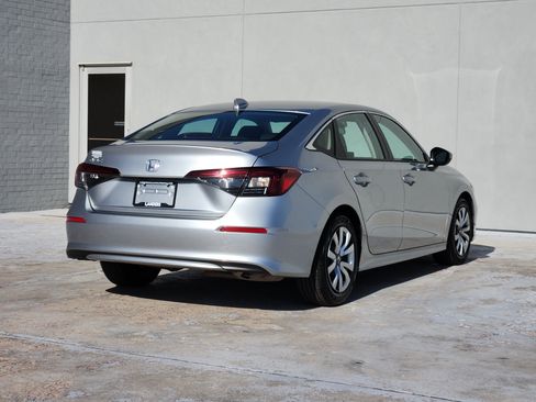 Used 2025 Honda Civic LX image 8