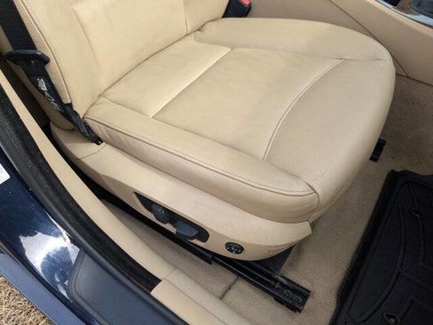 Used 2007 BMW 328xi Sedan image 38