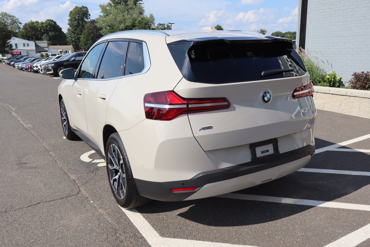 Used 2026 BMW X3 M50 AWD/4WD image 9