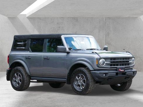 Certified 2022 Ford Bronco 4-Door AWD/4WD image 1