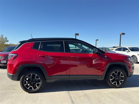 Used 2020 Jeep Compass Trailhawk w/ Leather Interior Group image 9