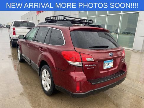 Used 2011 Subaru Outback 2.5i Premium AWD/4WD image 6