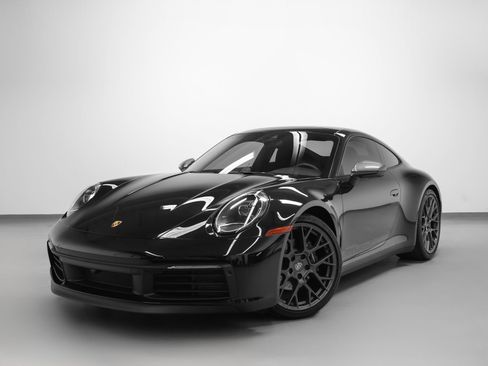 Certified 2024 Porsche 911 Carrera T RWD image 6