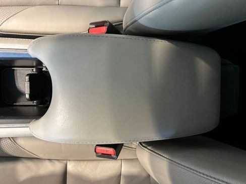 Used 2018 Honda HR-V EX-L image 18