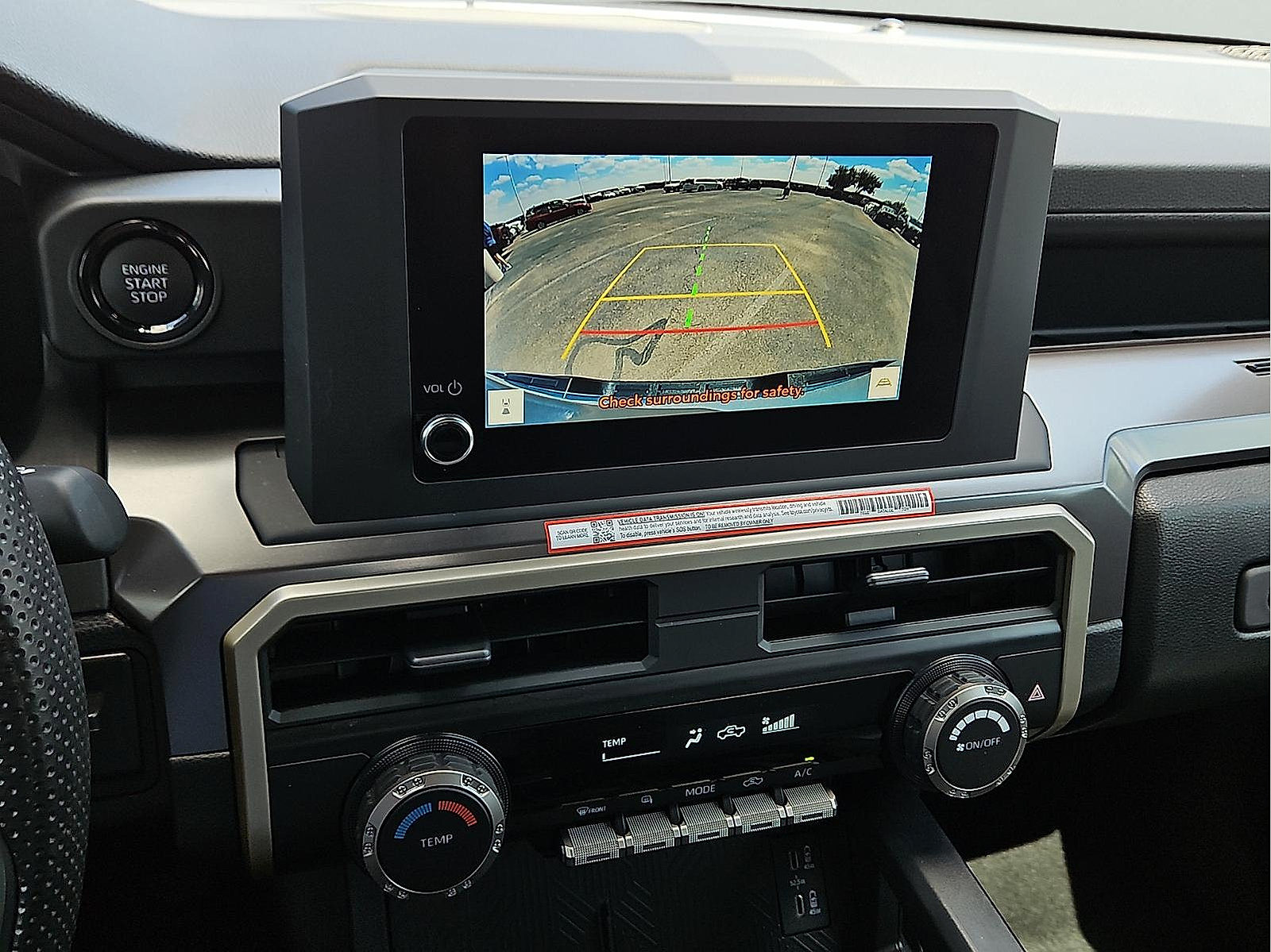 Certified 2026 Toyota Tacoma SR5 AWD/4WD image 15