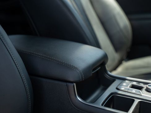 Used 2023 Kia Sorento X-Line EX image 11