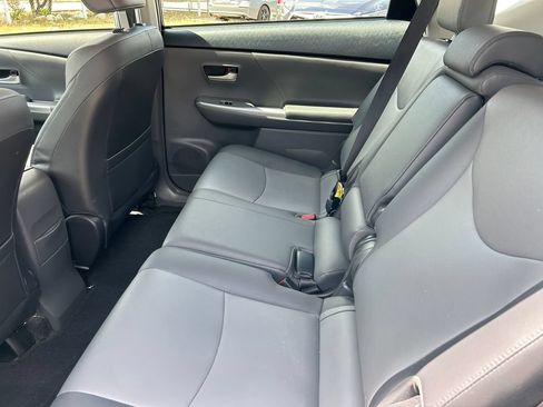 Used 2013 Toyota Prius V Five FWD image 15