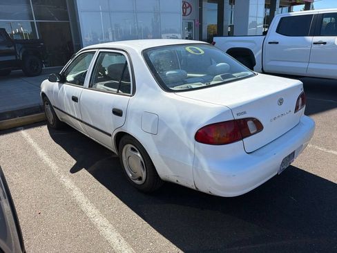 Used 2000 Toyota Corolla CE w/ Value Pkg FWD image 7
