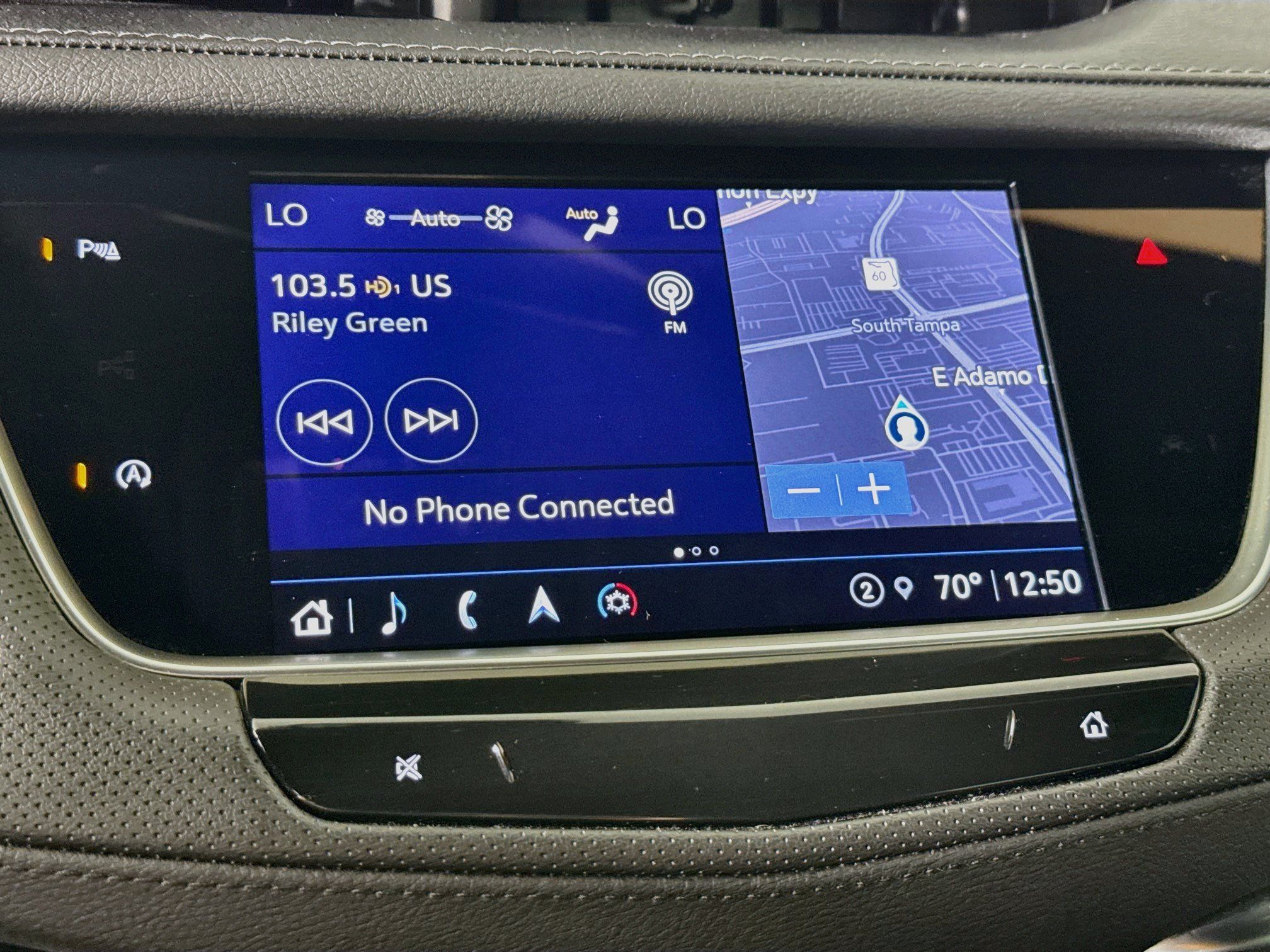 Used 2024 Cadillac XT5 Premium Luxury FWD image 17