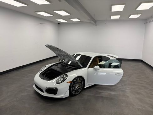 Used 2015 Porsche 911 Turbo S AWD/4WD image 28