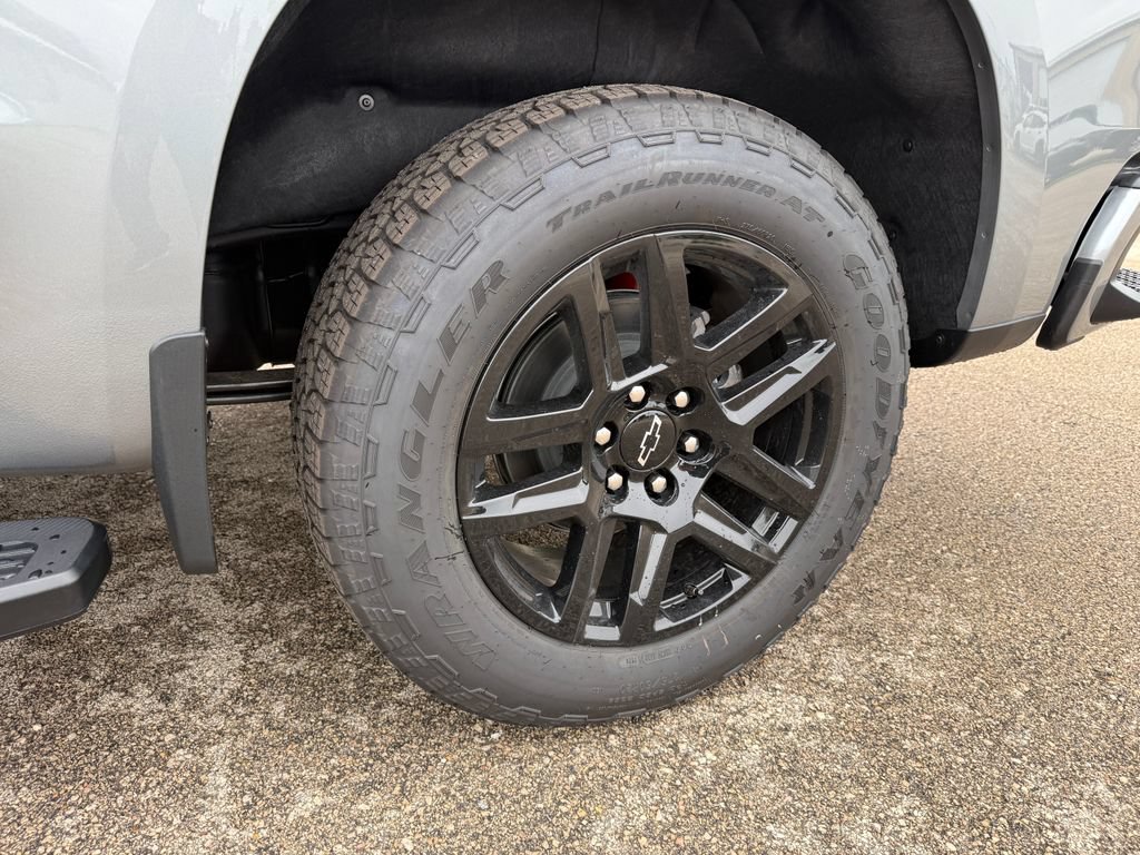 New 2026 Chevrolet Silverado 1500 RST w/ RST All Star Premium Package AWD/4WD image 17