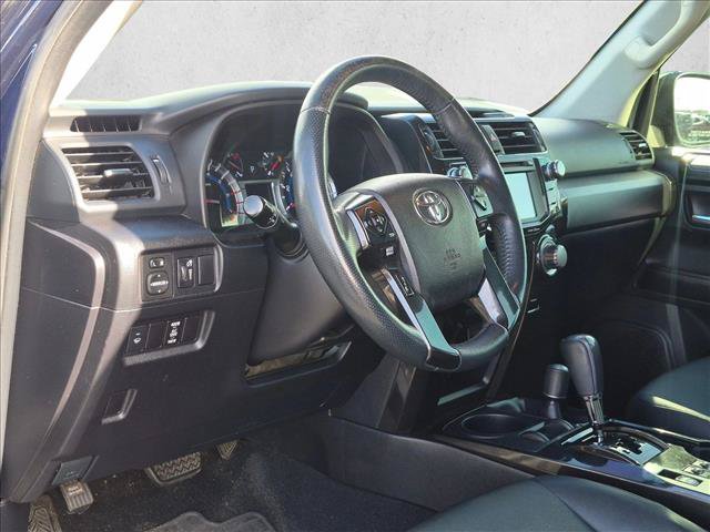 Used 2016 Toyota 4Runner Trail Premium AWD/4WD image 2