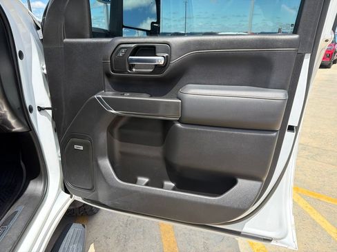 Used 2020 GMC Sierra 2500 AT4 w/ AT4 Premium Package AWD/4WD image 27