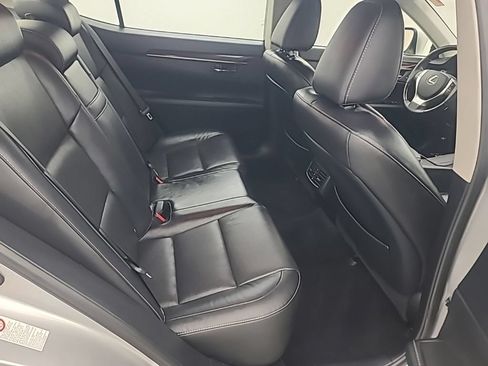 Used 2015 Lexus ES 350 w/ Luxury Package FWD image 14