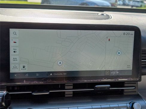 Used 2024 Hyundai Kona Limited AWD/4WD image 29