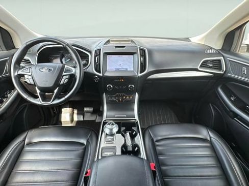 Used 2020 Ford Edge SEL AWD/4WD image 12