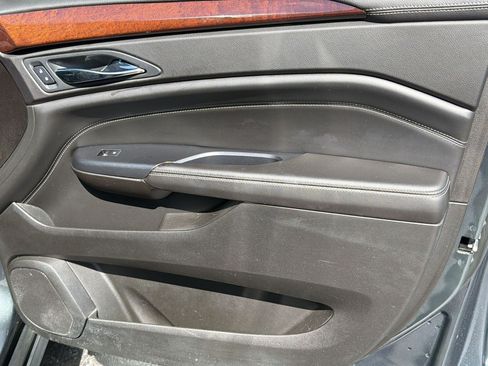 Used 2013 Cadillac SRX Luxury w/ LPO, U-Rail D-Rings Package FWD image 15