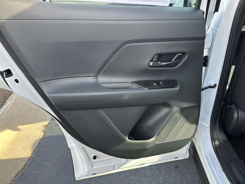 New 2026 Nissan Kicks S image 15