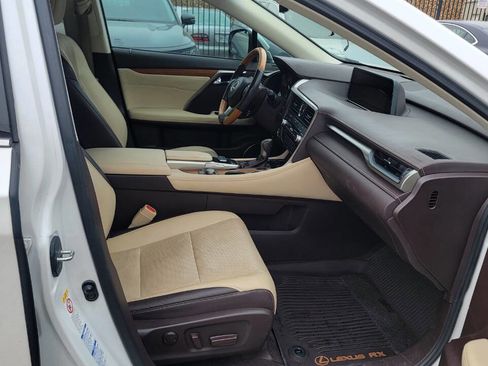 Used 2017 Lexus RX 450h AWD image 17