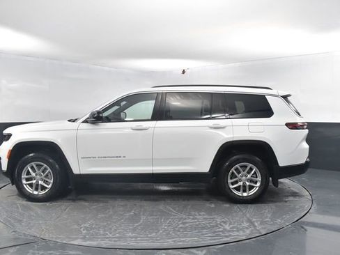 New 2026 Jeep Grand Cherokee L Laredo image 4