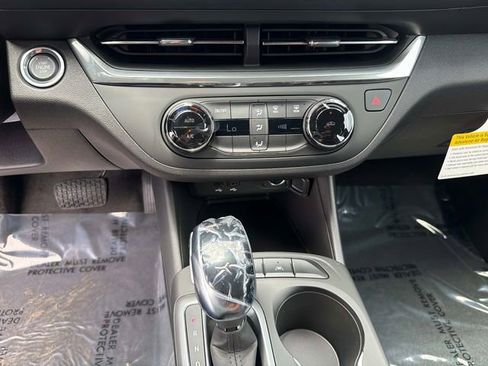 New 2026 Buick Envista Preferred FWD image 25