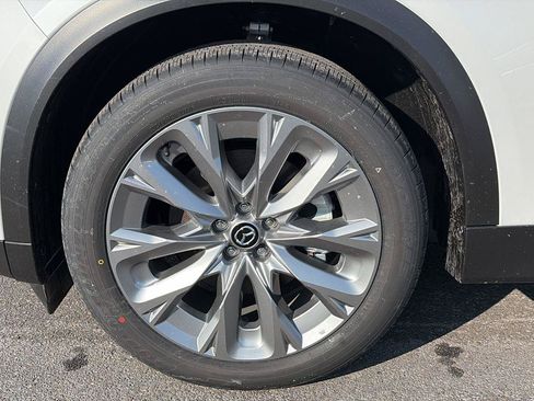 Used 2026 MAZDA CX-90 3.3 Turbo w/ Preferred Package AWD/4WD image 39