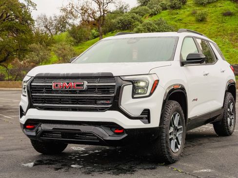 New 2027 GMC Terrain AT4 w/ Technology Package II AWD/4WD image 2