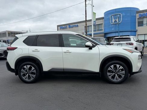 Used 2023 Nissan Rogue SV w/ SV Premium Package AWD/4WD image 29