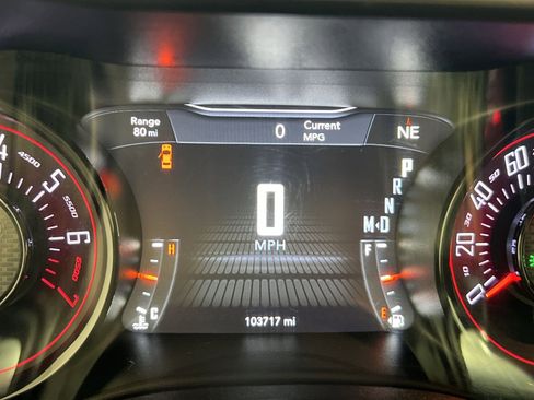 Used 2021 Dodge Challenger SXT w/ Plus Package image 17