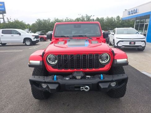 Used 2024 Jeep Wrangler Unlimited Rubicon 4xe AWD/4WD image 8
