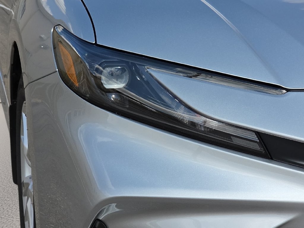 New 2026 Toyota Camry LE FWD image 8