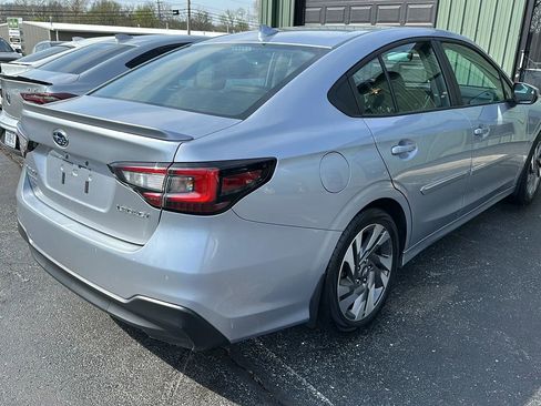 Used 2025 Subaru Legacy Limited image 3