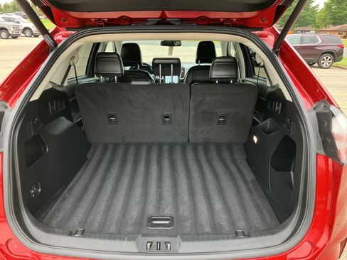 Used 2022 Ford Edge SEL w/ Convenience Package image 19