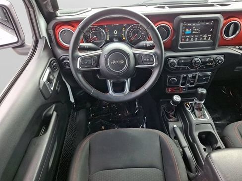 Used 2018 Jeep Wrangler Unlimited Rubicon AWD/4WD image 13
