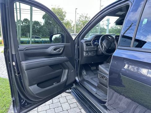Used 2024 Chevrolet Tahoe RST w/ Luxury Package RWD image 22