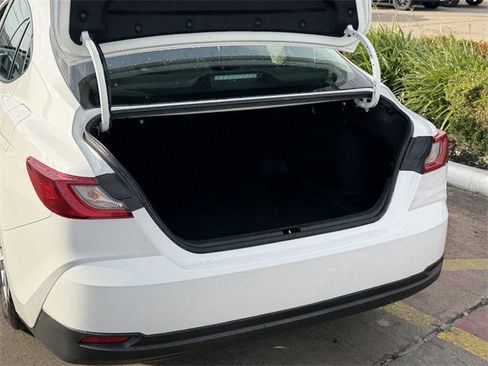 Certified 2025 Toyota Camry LE image 21