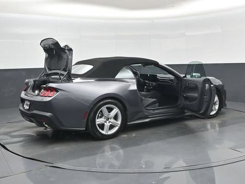Used 2026 Ford Mustang Premium RWD image 50