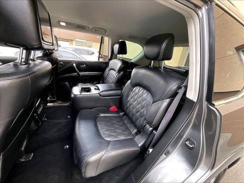 Used 2023 Nissan Armada Platinum w/ Captain's Chairs Package AWD/4WD image 15